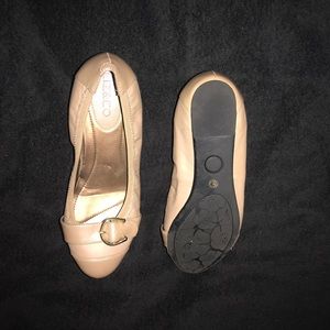 Pre owned Liz Claiborne flats